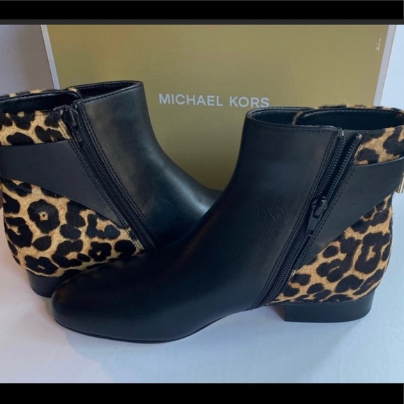 Michael Kors MIRA  Bootie Black Leopard size 8 - Picture 6 of 11